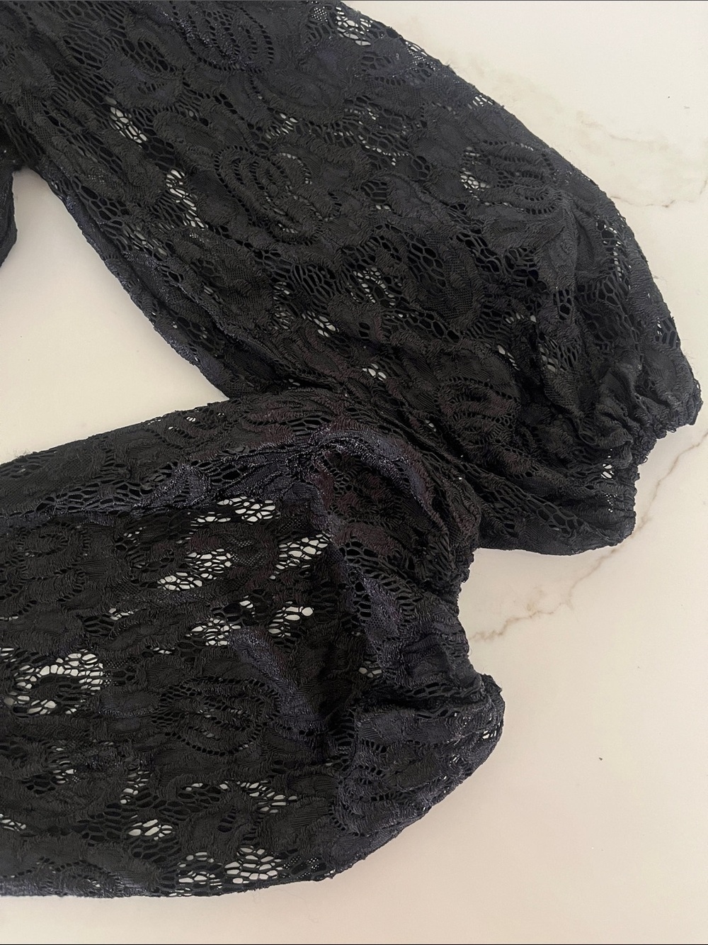 Anthropologie Black Lace Crop Ballon Sleeve Blouse size XS - Picture 7 of 9